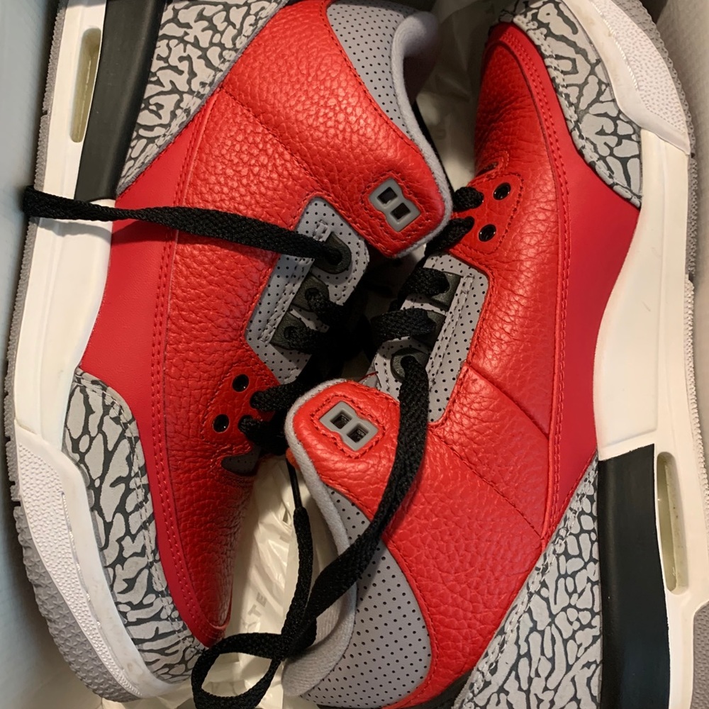 Fire red 3s